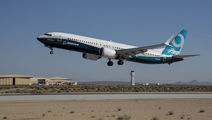 737 MAX in skies over Edwards